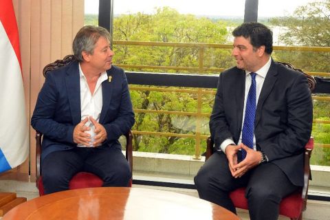 Escuela de Gobierno del Parlamento del Uruguay interesada en firmar un acuerdo con la Cámara de Diputados