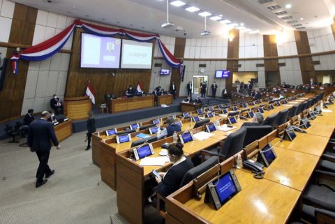 Diputados sesionará este martes en forma extraordinaria