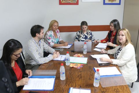 Coordinan acciones con el Instituto de Bienestar Social del MSP