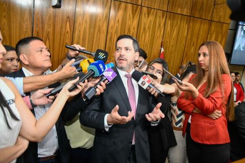 Presidente Latorre destaca cambios en la política exterior de EE.UU