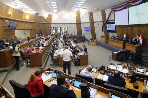 Conceden aprobación para declarar en todo el país emergencia por adicción masiva a las drogas