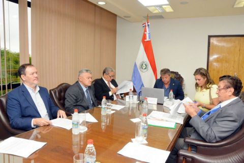 Mesa Directiva HCD 01-850.jpg