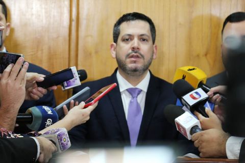 “Vamos a combatir el planillerismo de forma frontal”