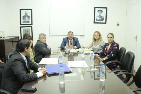 Asuntos Constitucionales 01-850.jpg