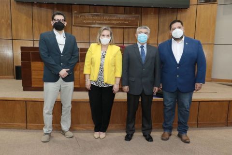 Serie de denuncias por reguladas del transporte público será tema de debate