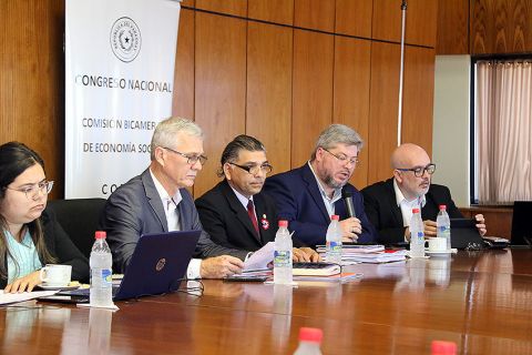 Afinan detalles con miras a la reglamentación de la ley de cooperativas de trabajo asociado