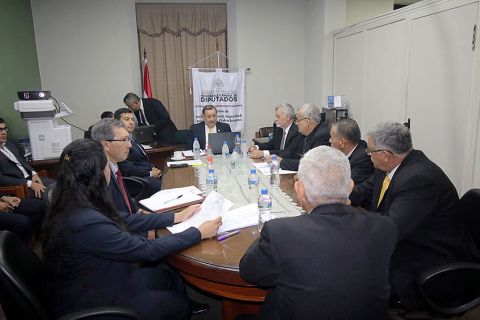 Oficiales y suboficiales con participación en el golpe de Estado de 1989 buscan reconocimiento económico