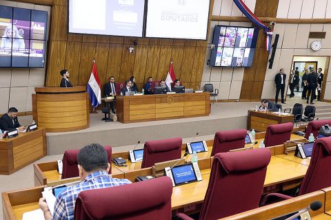 Aprueban modificaciones en el reglamento de la Comisión Permanente para agilizar su funcionamiento