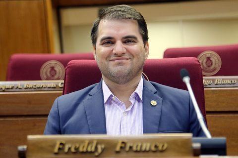 Anuncian realización de una audiencia pública en busca de soluciones para la avenida Avelino Martínez