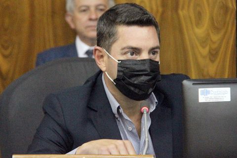 Continúa desacuerdo para tratar fondo de estabilización del precio de combustibles
