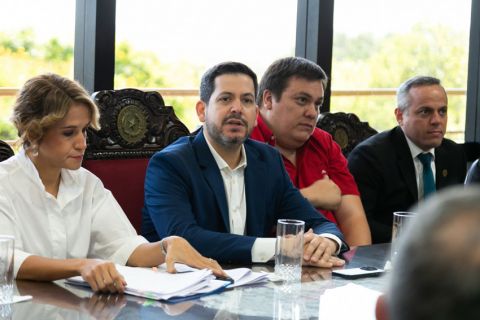 Dip Raul Latorre Hambre Cero 01-850.jpg
