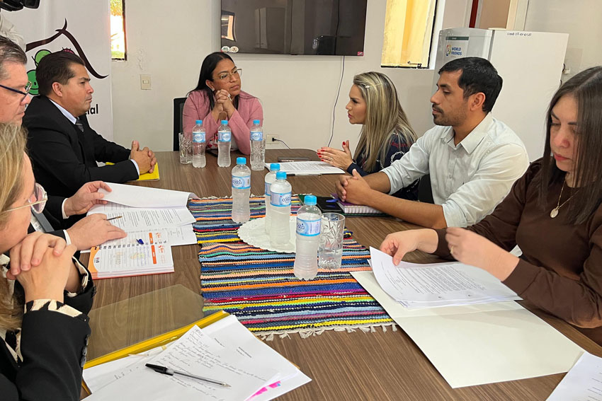 Presidente de Diputados ratifica compromiso con la educación durante jornada gubernamental en Cordillera