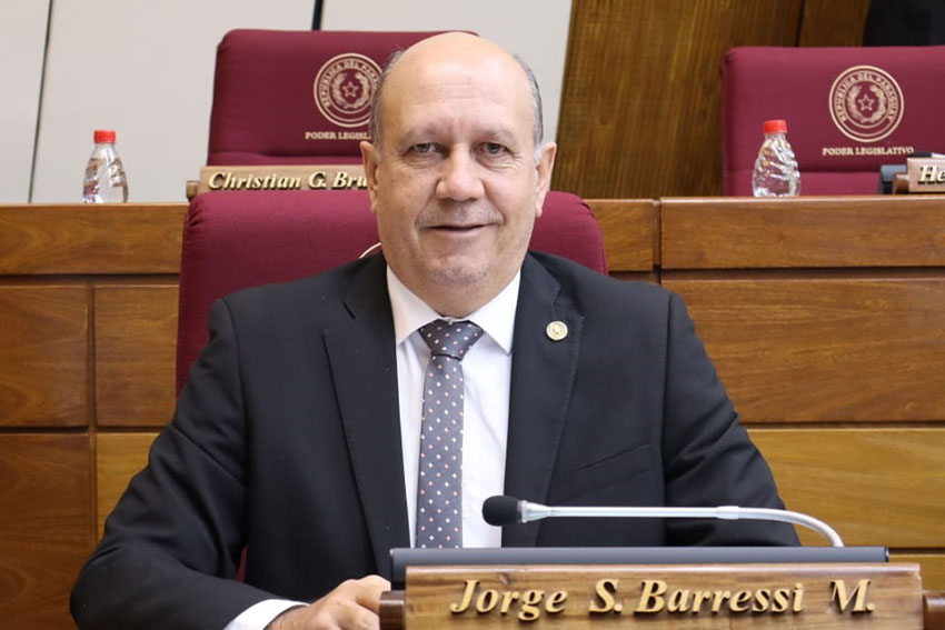 Presidente de Diputados ratifica compromiso con la educación durante jornada gubernamental en Cordillera