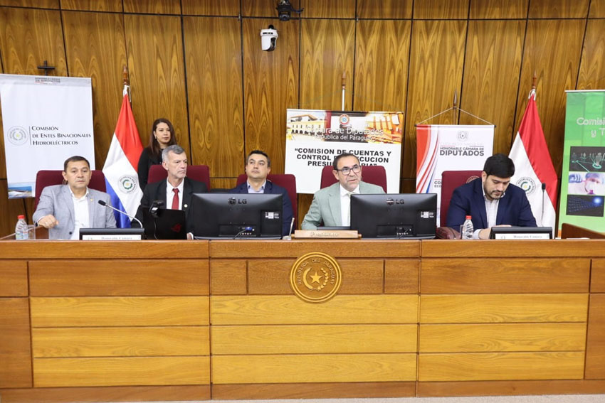 Presidente de Diputados ratifica compromiso con la educación durante jornada gubernamental en Cordillera