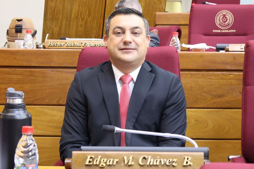 Presidente de Diputados ratifica compromiso con la educación durante jornada gubernamental en Cordillera