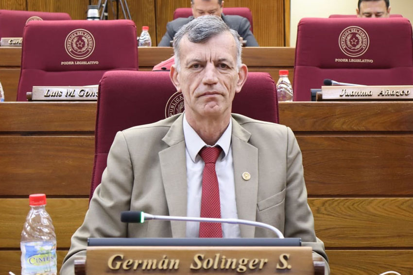 Presidente de Diputados ratifica compromiso con la educación durante jornada gubernamental en Cordillera