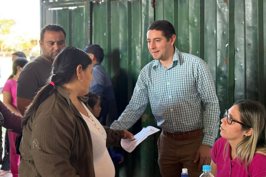 Presidente de Diputados ratifica compromiso con la educación durante jornada gubernamental en Cordillera