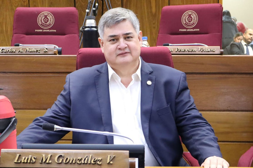 Presidente de Diputados ratifica compromiso con la educación durante jornada gubernamental en Cordillera