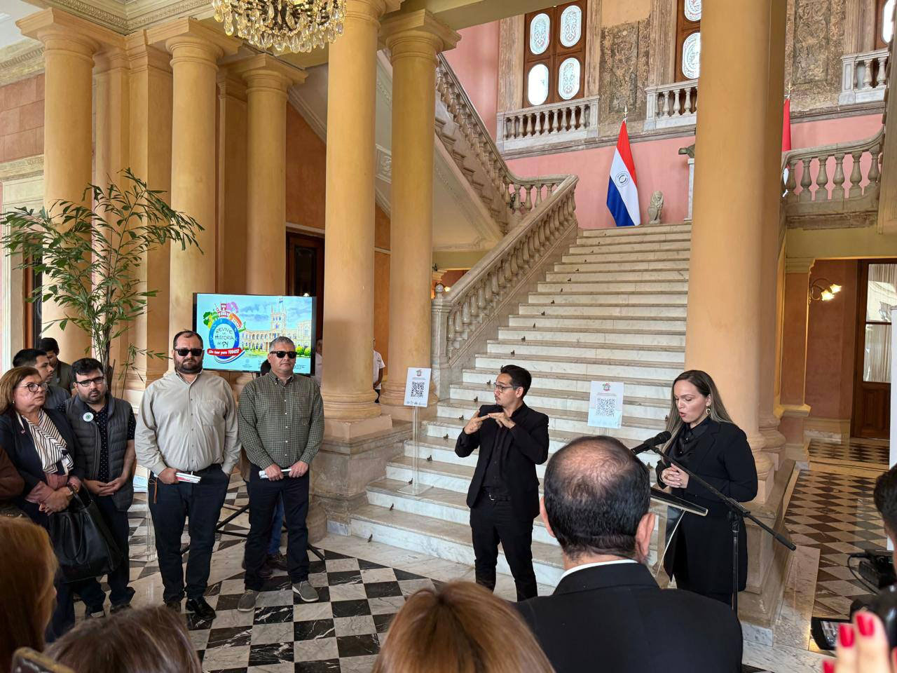 Presidente de Diputados ratifica compromiso con la educación durante jornada gubernamental en Cordillera