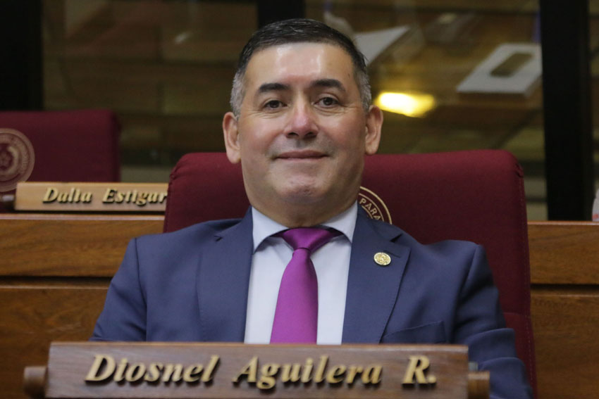 Presidente de Diputados ratifica compromiso con la educación durante jornada gubernamental en Cordillera