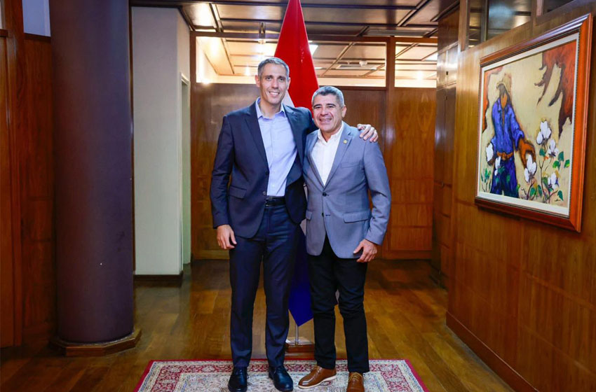 Presidente de Diputados ratifica compromiso con la educación durante jornada gubernamental en Cordillera