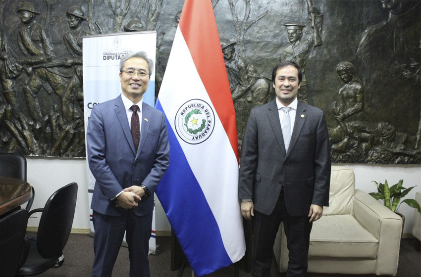 Presidente de Diputados ratifica compromiso con la educación durante jornada gubernamental en Cordillera