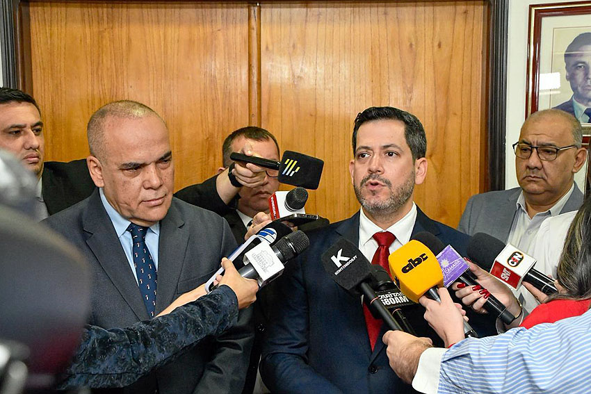 Presidente de Diputados ratifica compromiso con la educación durante jornada gubernamental en Cordillera