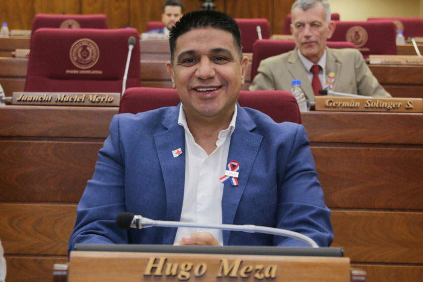 Presidente de Diputados ratifica compromiso con la educación durante jornada gubernamental en Cordillera
