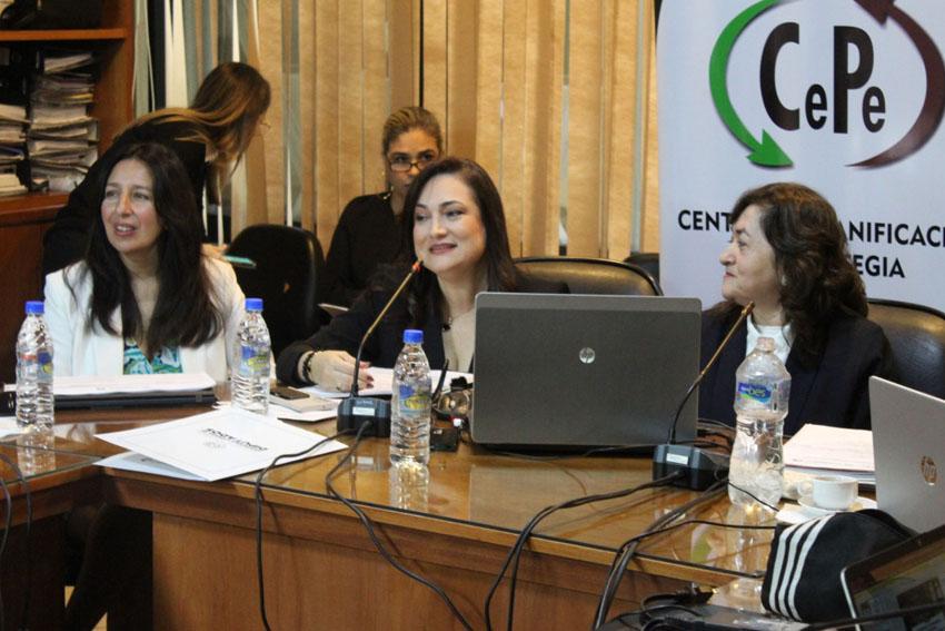 Presidente de Diputados ratifica compromiso con la educación durante jornada gubernamental en Cordillera