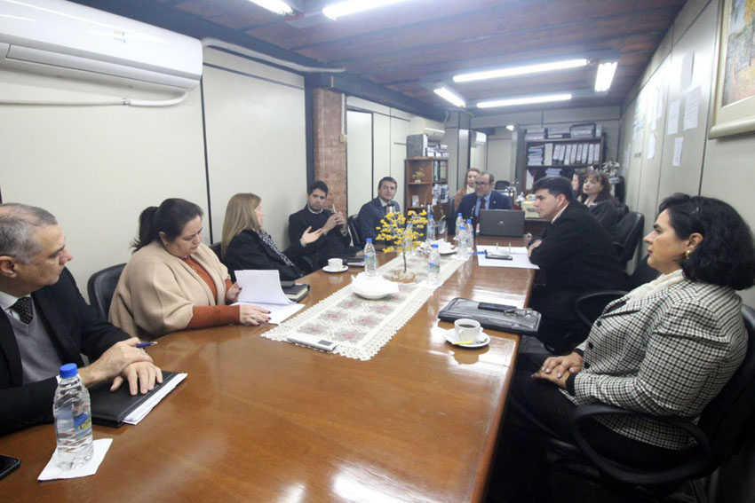 Presidente de Diputados ratifica compromiso con la educación durante jornada gubernamental en Cordillera