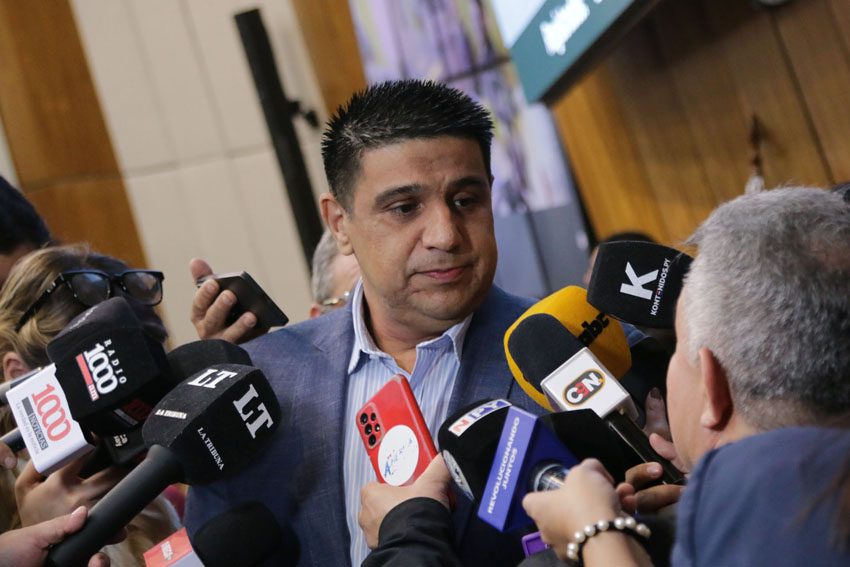 Presidente de Diputados ratifica compromiso con la educación durante jornada gubernamental en Cordillera