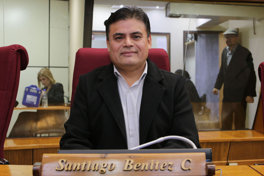 Presidente de Diputados ratifica compromiso con la educación durante jornada gubernamental en Cordillera