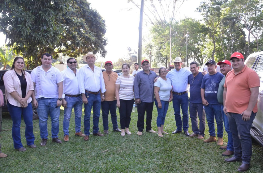 Presidente de Diputados ratifica compromiso con la educación durante jornada gubernamental en Cordillera